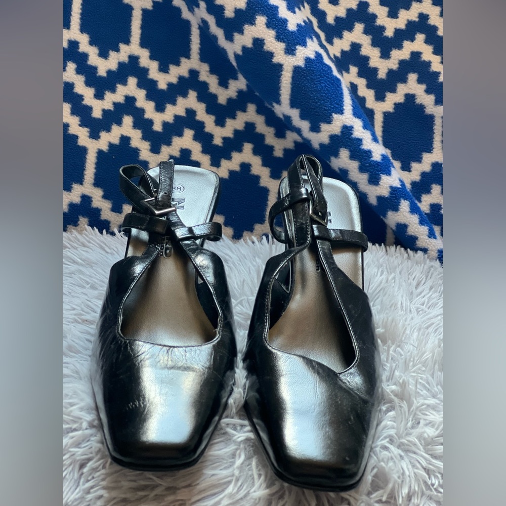 Nygard collection black heels